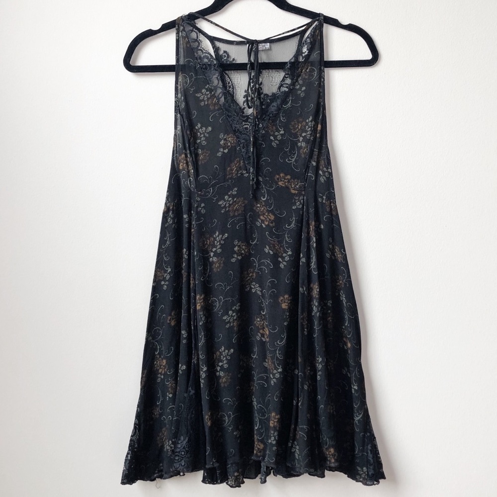 Free People • Black Lace Floral Slip Dress - Picture 2 of 8